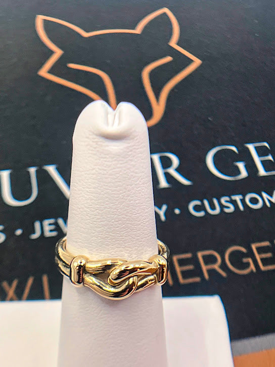 10kt Yellow Gold Premium Love Knot Ring