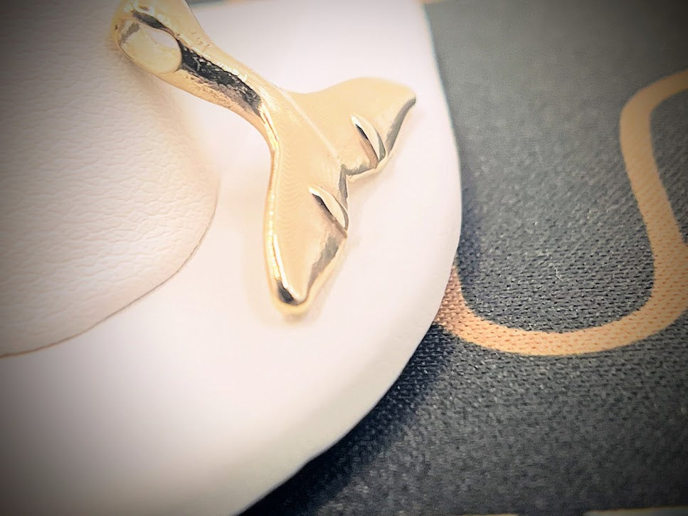 14kt Yellow Gold Whale Tail Pendant